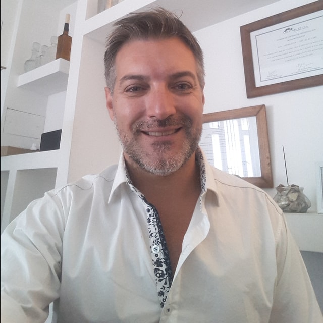Foto de Javier Alejandro Lola , Urología